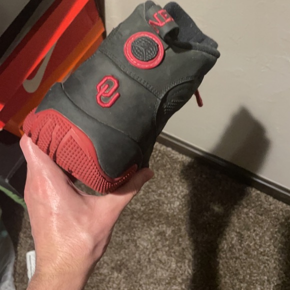 Jordan 9 Oklahoma sooner PE promo sample size 9.5 - Picture 2 of 5